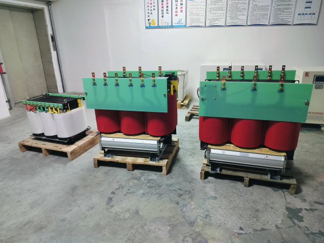黄岛KS11-1000KVA矿用变压器